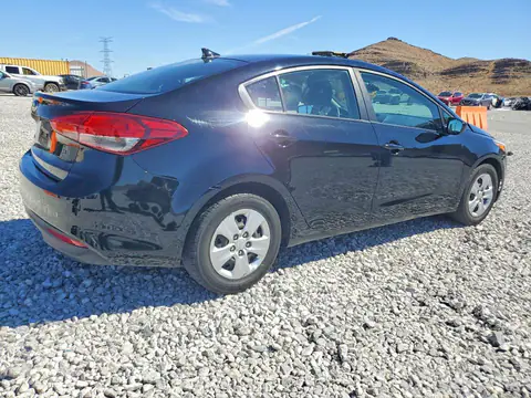 3KPFL4A7XHE084917 — 2017 Kia Forte, фото 3 с аукциона Copart 28.10.2026, ПЕРЕДНЯЯ ЧАСТЬ