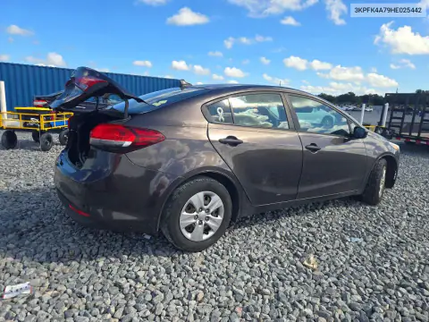 3KPFK4A79HE025442 — 2017 Kia Forte, фото 3 з Copart, Задня частина