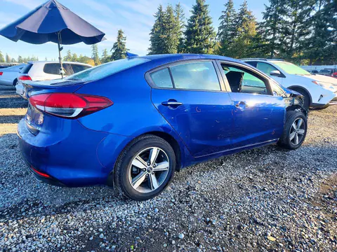 2018 KIA Forte VIN 3KPFL4A71JE246231 фото 3