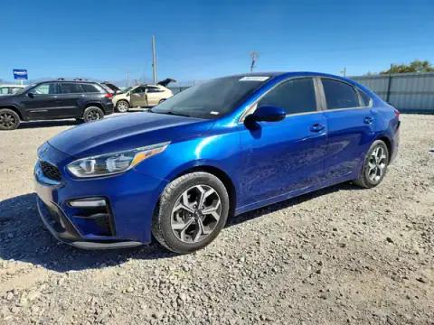3KPF24AD0LE204824 — 2020 Kia Forte, ЗАДНЯЯ ЧАСТЬ (Rear End), фото до ремонта