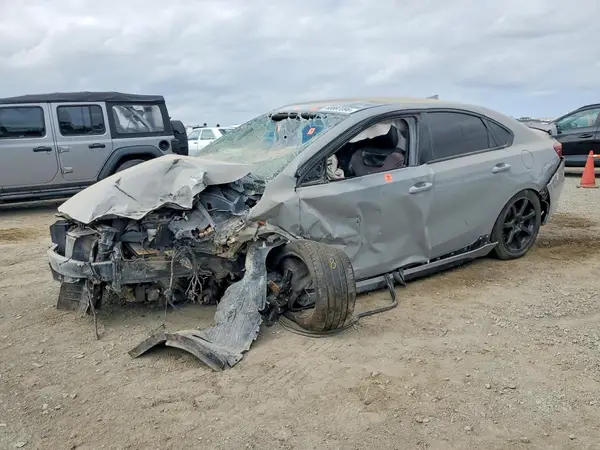 3KPF34AD4LE218948 Kia Forte 2020 — uszkodzenie Przód, zdjęcie przed naprawą