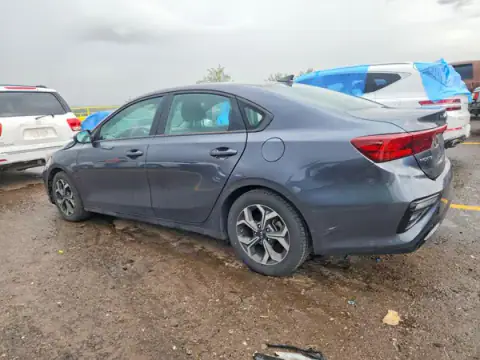 3KPF24AD2LE216733 — 2020 Kia Forte, photo 2 from Copart, Front end
