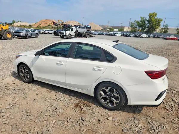 3KPF24AD5LE186918 — 2020 Kia Forte, фото 2 с аукциона Copart, Подтопление