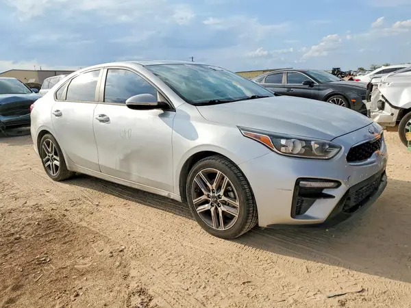 3KPF54AD5LE211548 — 2020 Kia Forte, фото 4 с аукциона Copart, Механические повреждения