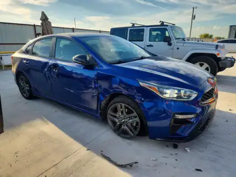 3KPF34AD8LE248762 — 2020 Kia Forte, photo 4 from Copart, Side