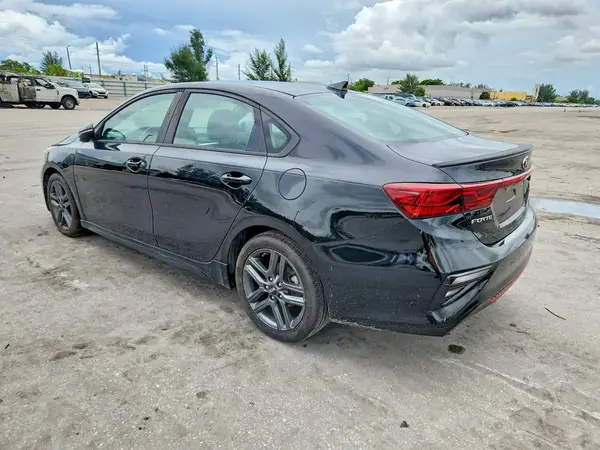 3KPF34AD5LE242403 — 2020 Kia Forte, photo 2 from Copart 28.09.2026, Mechanical damage