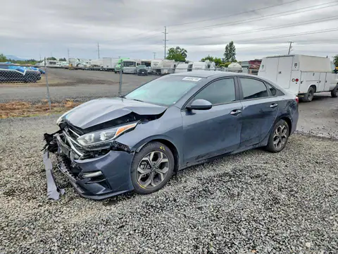 3KPF24AD1ME355057 — 2021 Kia Forte, წინა ნაწილი (Front End), ფოტოები შეკეთებამდე