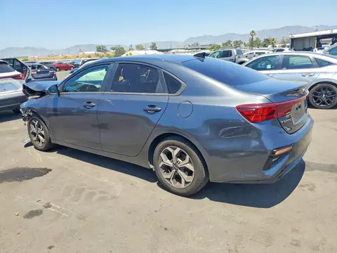 3KPF24AD5ME292299 — 2021 Kia Forte, photo 2 from Copart 26.10.2026, Front end