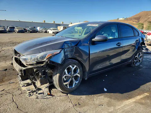2021 KIA Forte VIN 3KPF24AD1ME316744 фото 1