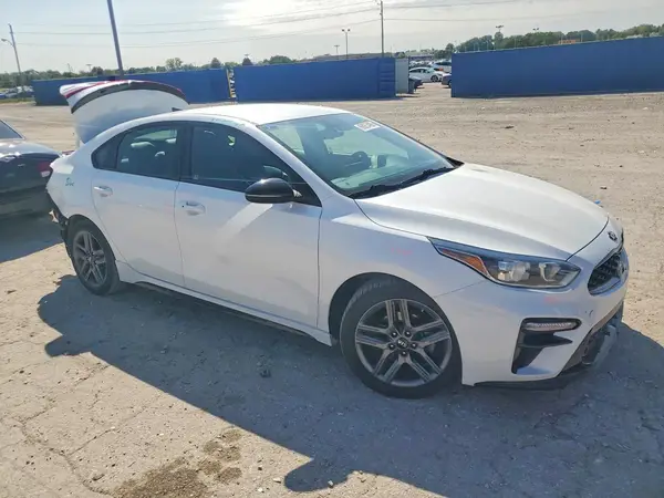 3KPF34AD8ME330427 — 2021 Kia Forte, photo 4 from Copart, Rear end