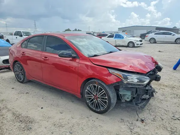 3KPF44AC7ME374259 — 2021 Kia Forte, фото 4 с аукциона Copart, Передняя часть