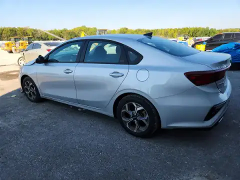 3KPF24AD0ME338346 — 2021 Kia Forte, фото 2 с аукциона Copart 22.10.2026, ПЕРЕДНЯЯ ЧАСТЬ