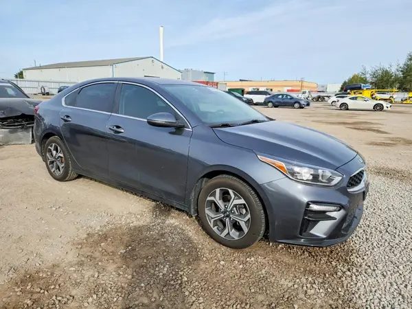 3KPF54AD7ME367088 — 2021 Kia Forte, photo 4 from Copart 01.10.2026, Hail