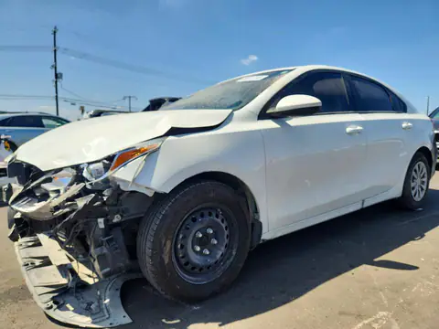 3KPF24AD6ME289542 — 2021 Kia Forte, წინა ნაწილი (Front End), ფოტოები შეკეთებამდე