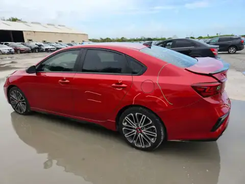 3KPF44AC0ME318194 — 2021 Kia Forte, photo 2 from Copart 20.10.2026, Rear end