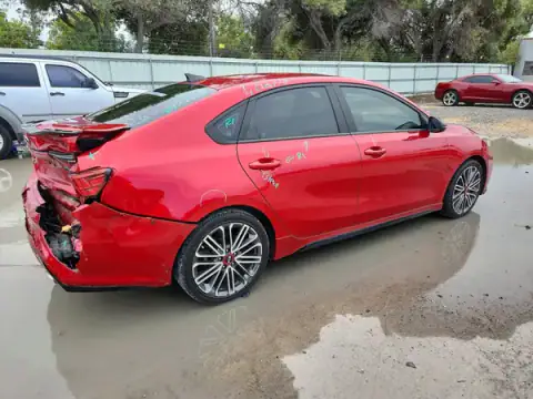 3KPF44AC0ME318194 — 2021 Kia Forte, photo 3 from Copart 20.10.2026, Rear end