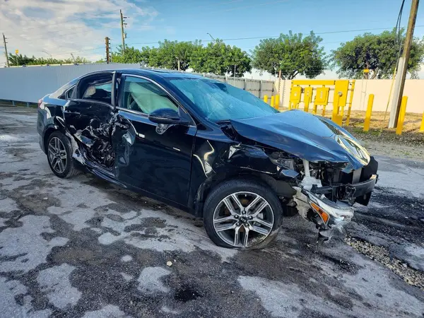 3KPF54AD3ME297542 — 2021 Kia Forte, photo 4 from Copart 30.09.2026, Front end