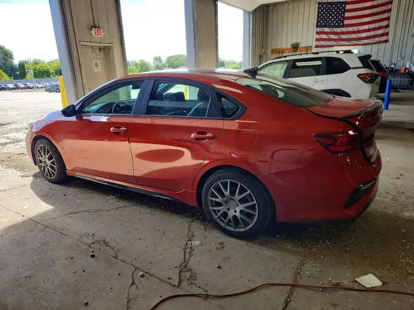 3KPF34AD3ME400738 — 2021 Kia Forte, photo 2 from Copart, Rear end