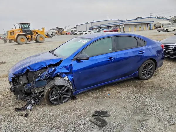 3KPF34AD3ME271836 Kia Forte 2021 — uszkodzenie Przód, zdjęcie przed naprawą