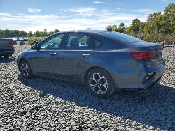 3KPF24AD1ME263124 — 2021 Kia Forte, фото 2 с аукциона Copart 01.10.2026, Задняя часть