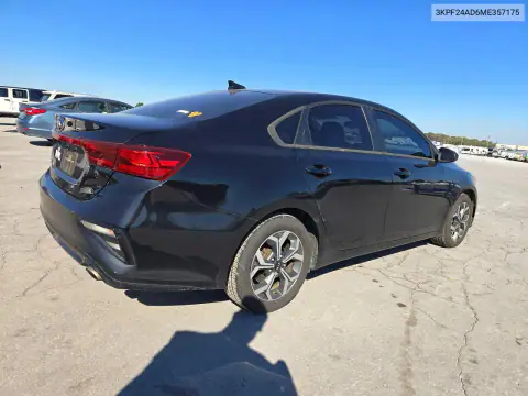 3KPF24AD6ME357175 — 2021 Kia Forte, zdjęcie 3 z Copart, Bok