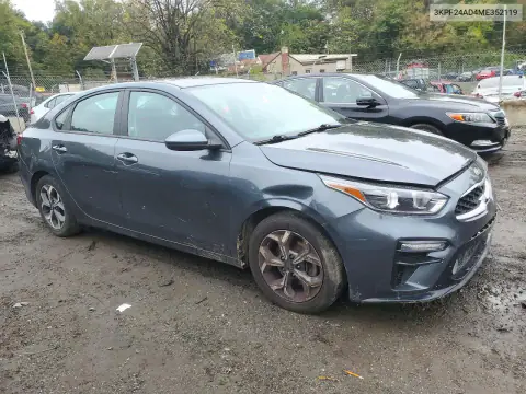 3KPF24AD4ME352119 — 2021 Kia Forte, photo 4 from Copart, Front end