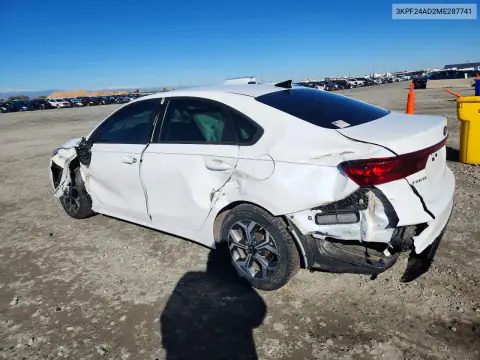 3KPF24AD2ME287741 — 2021 Kia Forte, zdjęcie 2 z Copart, Przód