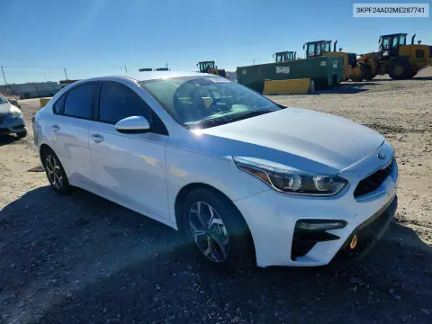 3KPF24AD2ME287741 — 2021 Kia Forte, zdjęcie 4 z Copart, Przód