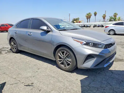 2023 KIA Forte VIN 3KPF24AD0PE666256 фото 4