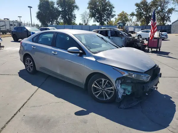 3KPF24AD2PE542179 — 2023 Kia Forte, photo 4 from Copart, Front end