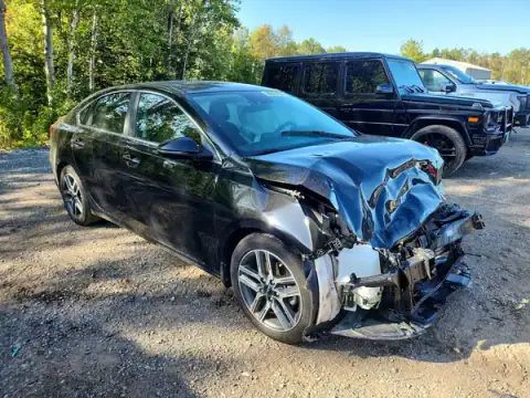 3KPF34AD3RE714669 — 2024 Kia Forte, zdjęcie 4 z Copart 29.09.2026, Przód