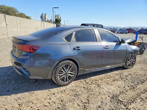 3KPF54AD8RE732479 — 2024 Kia Forte, photo 3 from Copart 20.10.2026, Front end