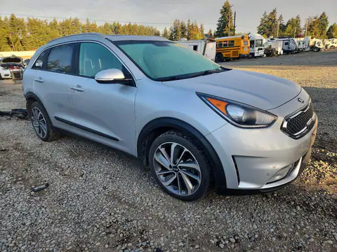 KNDCE3LC8H5078790 — 2017 Kia NIRO, photo 4 from Copart 13.10.2026, Rear end