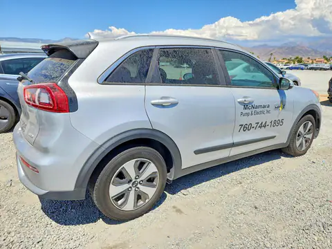 KNDCC3LC7J5143320 — 2018 Kia NIRO, photo 3 from Copart 21.10.2026, Mechanical damage