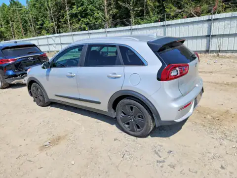KNDCB3LC2J5176132 — 2018 Kia NIRO, foto 2 de Copart 24.09.2026, Desgaste normal