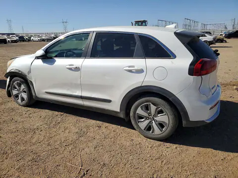 KNDCB3LC2K5241076 — 2019 Kia NIRO, zdjęcie 2 z Copart 28.09.2026, Przód