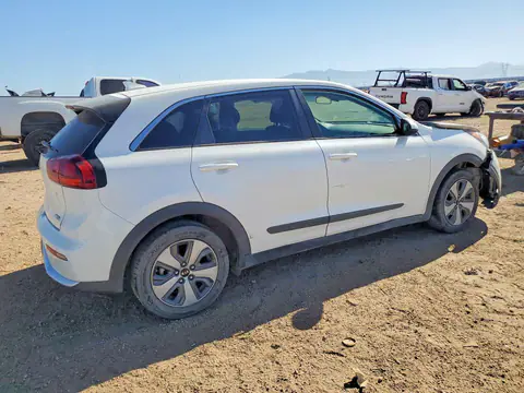 KNDCB3LC2K5241076 — 2019 Kia NIRO, zdjęcie 3 z Copart 28.09.2026, Przód