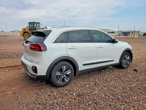 KNDCB3LC3L5374477 — 2020 Kia NIRO, фото 3 с аукциона Copart 29.09.2026, Передняя часть