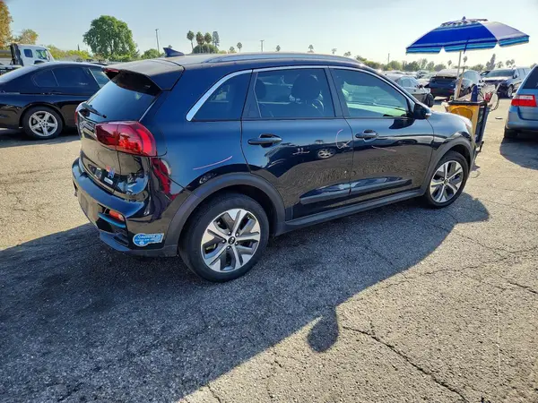 KNDCE3LG8L5073763 — 2020 Kia NIRO, фото 3 с аукциона Copart 29.09.2026, Повреждения снизу