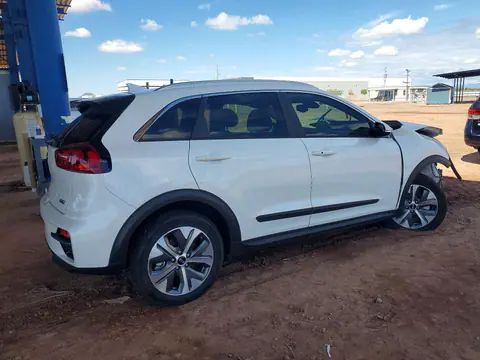 2021 KIA Niro VIN KNDCC3LGXM5107323 фото 3