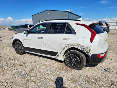 KNDCT3LE4P5035604 — 2023 Kia NIRO, фото 2 з Copart 16.10.2026, Бокова частина