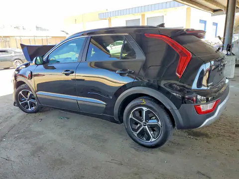 KNDCS3LF4S5250727 — 2025 Kia NIRO, фото 2 с аукциона Copart 13.10.2026, Передняя часть