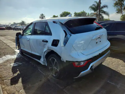 2026 KIA Niro VIN KNDCP3LE1T5349869 фото 2
