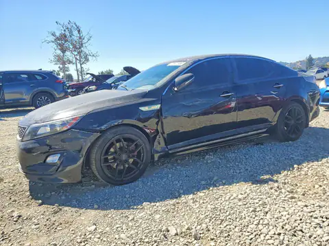KNAGM4AD3F5088045 — 2015 Kia Optima, Przód (Front End), zdjęć przed naprawą