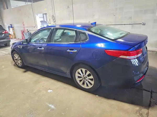 5XXGU4L30GG021911 — 2016 Kia Optima, photo 2 from Copart, Hail