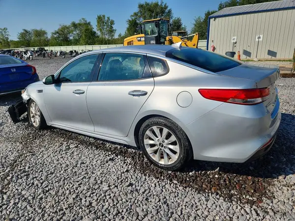 5XXGU4L30GG120406 — 2016 Kia Optima, photo 2 from Copart, Front end
