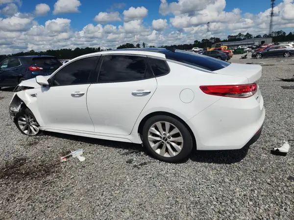 5XXGU4L38GG080723 — 2016 Kia Optima, photo 2 from Copart 06.10.2026, Front end