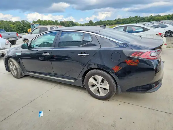KNAGM4ADXG5099478 — 2016 Kia Optima, photo 2 from Copart 01.10.2026, Normal wear