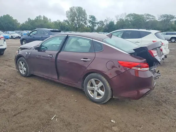 5XXGT4L39GG018766 — 2016 Kia Optima, photo 2 from Copart, Front end