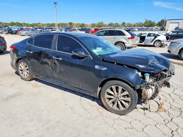 5XXGU4L35GG047839 — 2016 Kia Optima, zdjęcie 4 z Copart, Przód